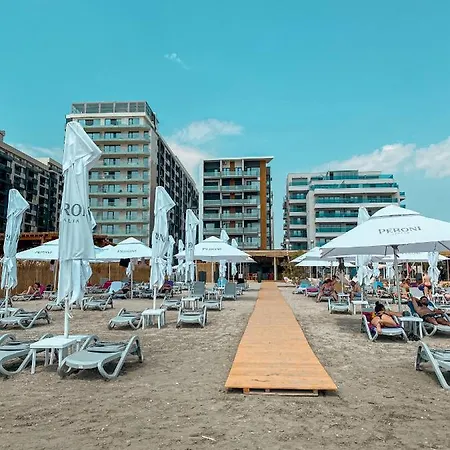 Black Sea - Puzzle Time Apartment Navodari
